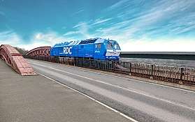 RDC locomotive on the Levensau High Bridge